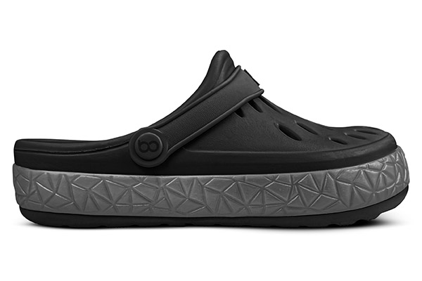 2445_111_001_lateral