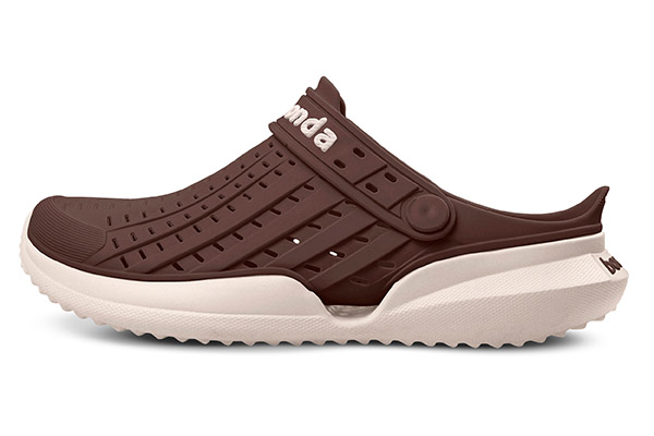 2140_131_023_lateral